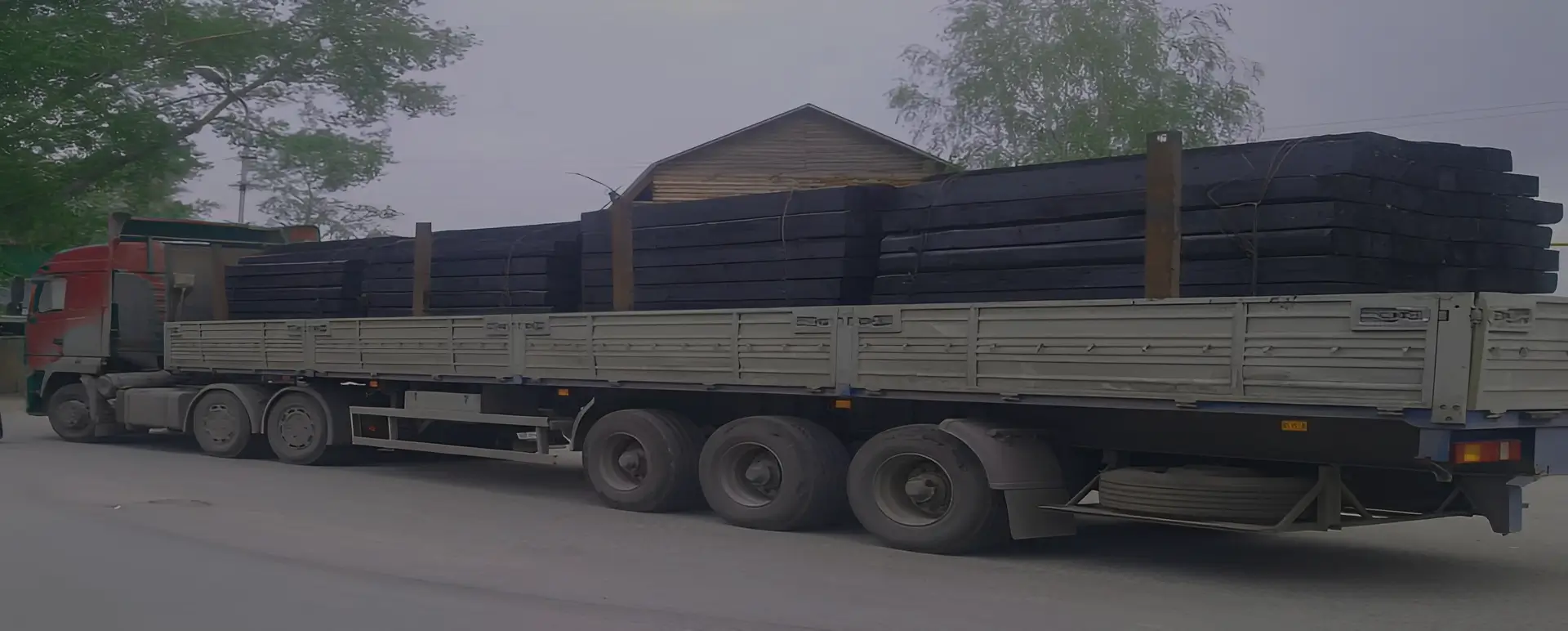 Сервис от транспортной компании по доставке шпал по России из Петра Дубравы автотранспортом